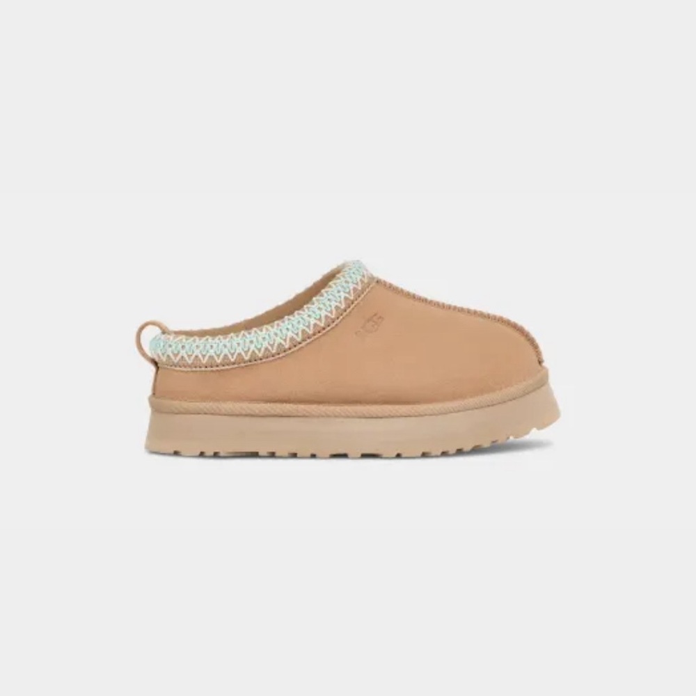 UGG Tazz 1143776K-SAN color sand wool slipper big kids size